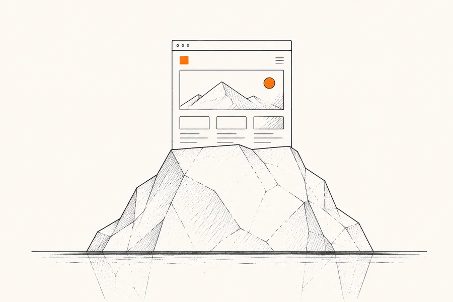 Eine Website auf der Spitze eines Eisbergs als Symbol dafür, dass digitale Systeme auf einem großen, unsichtbaren technischen Fundament aufbauen.